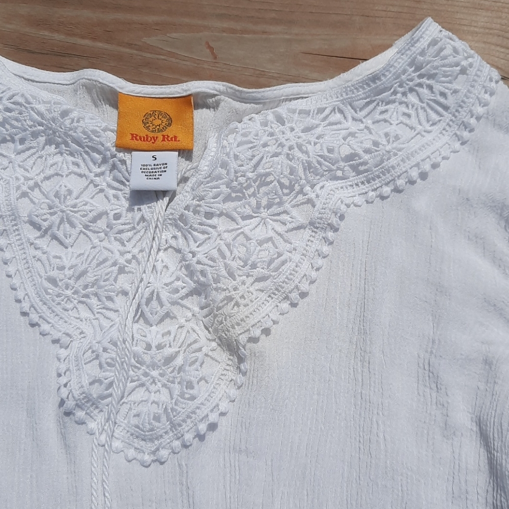 Blouse - Picture 3 of 5